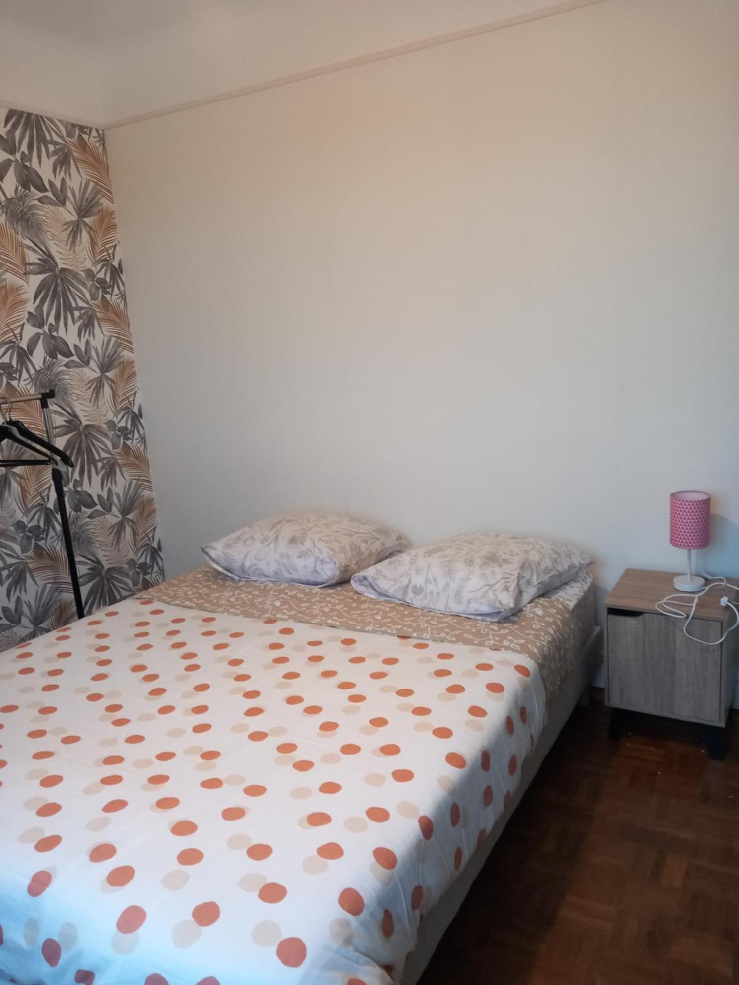 Les Cyclamens 1 Apartment Cosne-sur-Loire Екстериор снимка