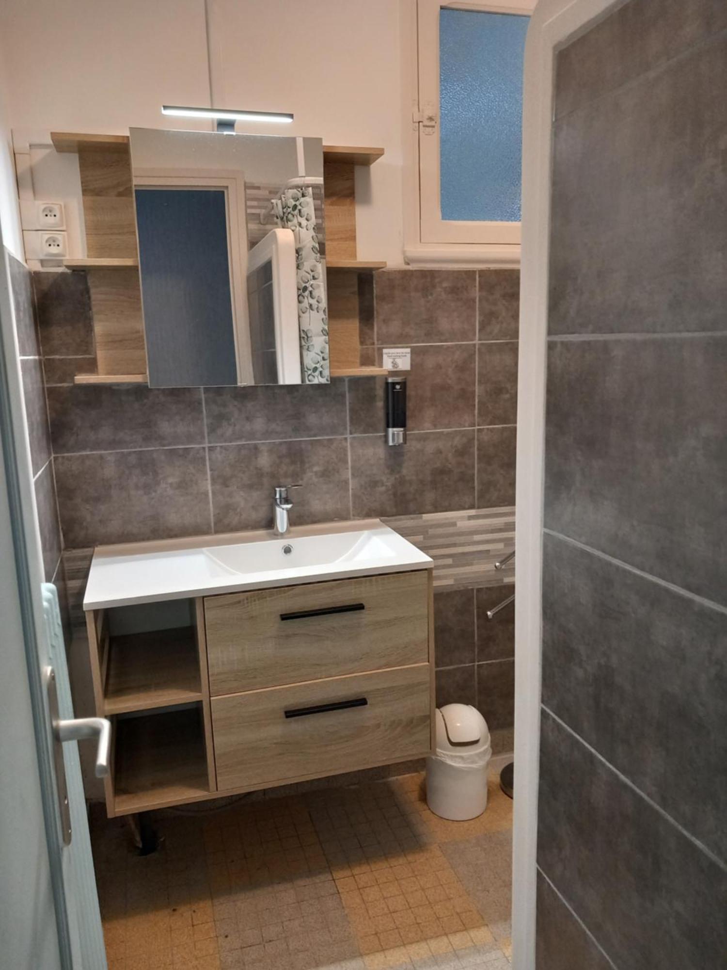 Les Cyclamens 1 Apartment Cosne-sur-Loire Екстериор снимка
